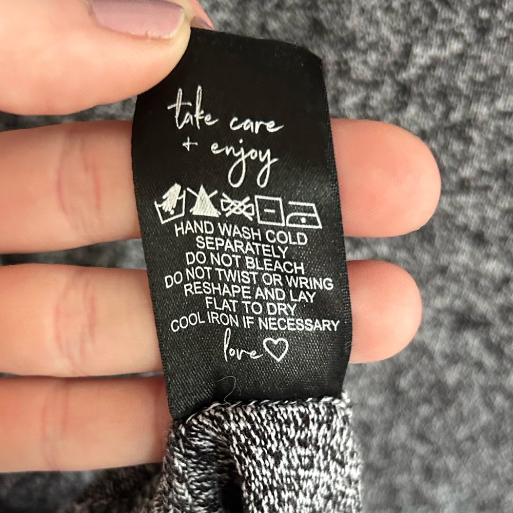 NIC+ZOE The Vital Hoodie Black Mix Stretch Knit V-Neck Pullover Sweater Comfy XL - Picture 13 of 13